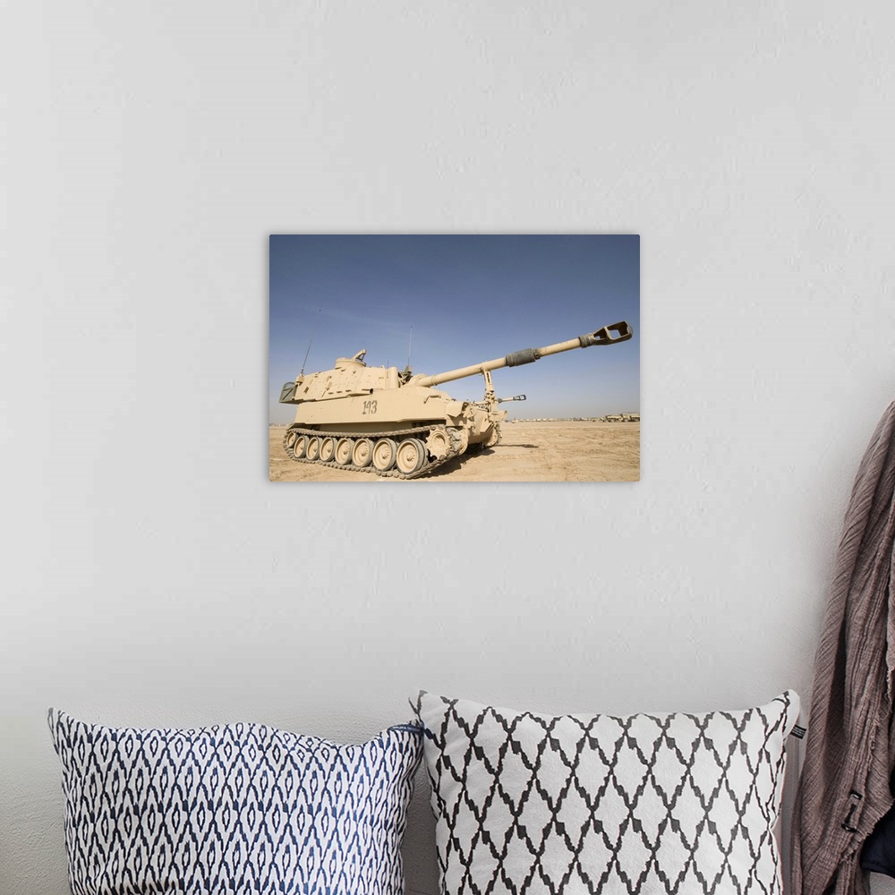 A bohemian room featuring M109 Paladin a selfpropelled 155mm howitzer