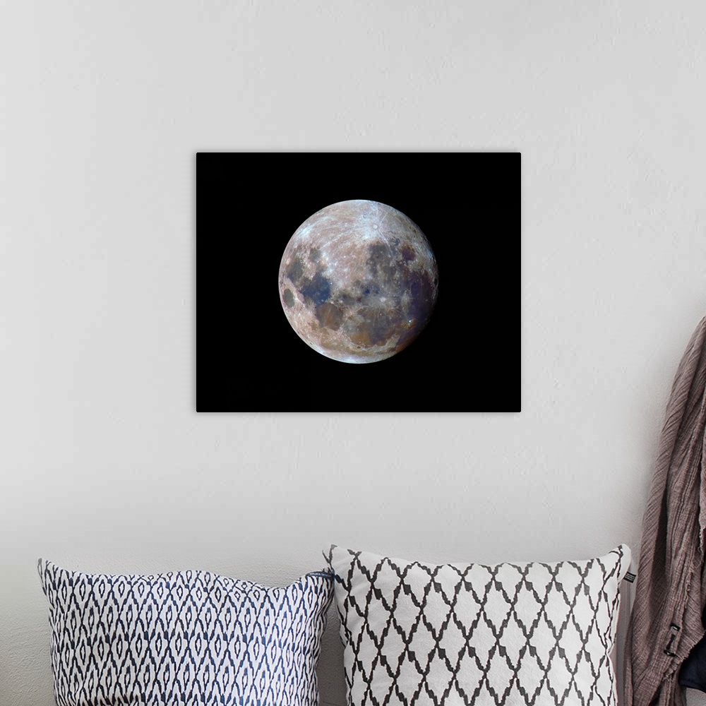 A bohemian room featuring The true colors of the moon during the 2010 perigee.