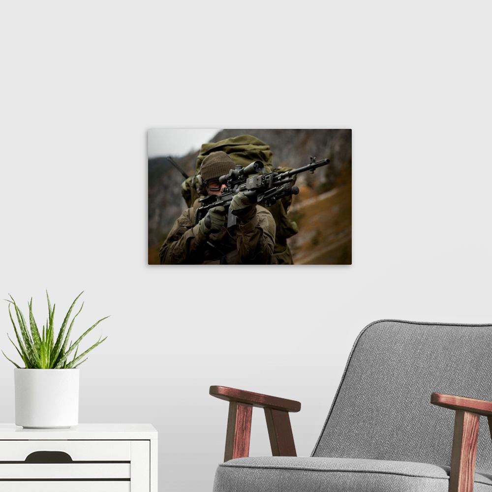A modern room featuring U.S. special forces soldier armed with an MK14 Enhanced Battle Rifle.