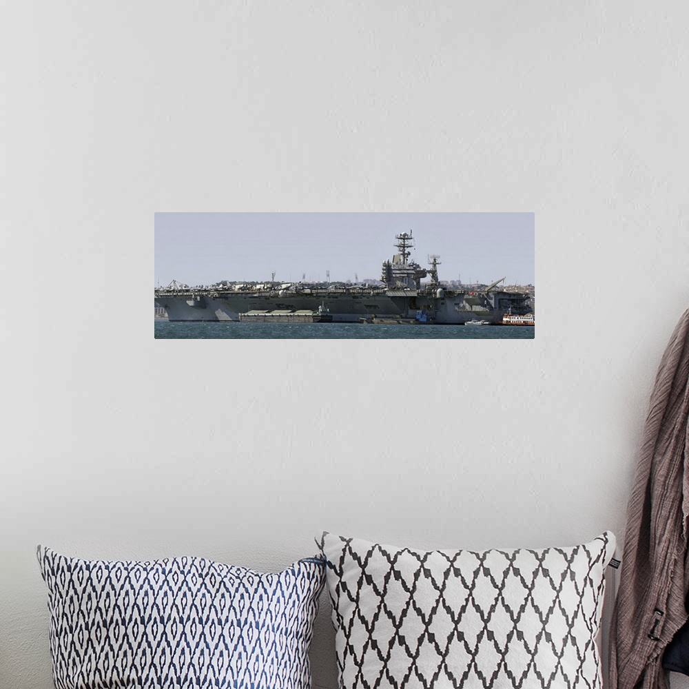 A bohemian room featuring USS Carl Vinson in Lisbon