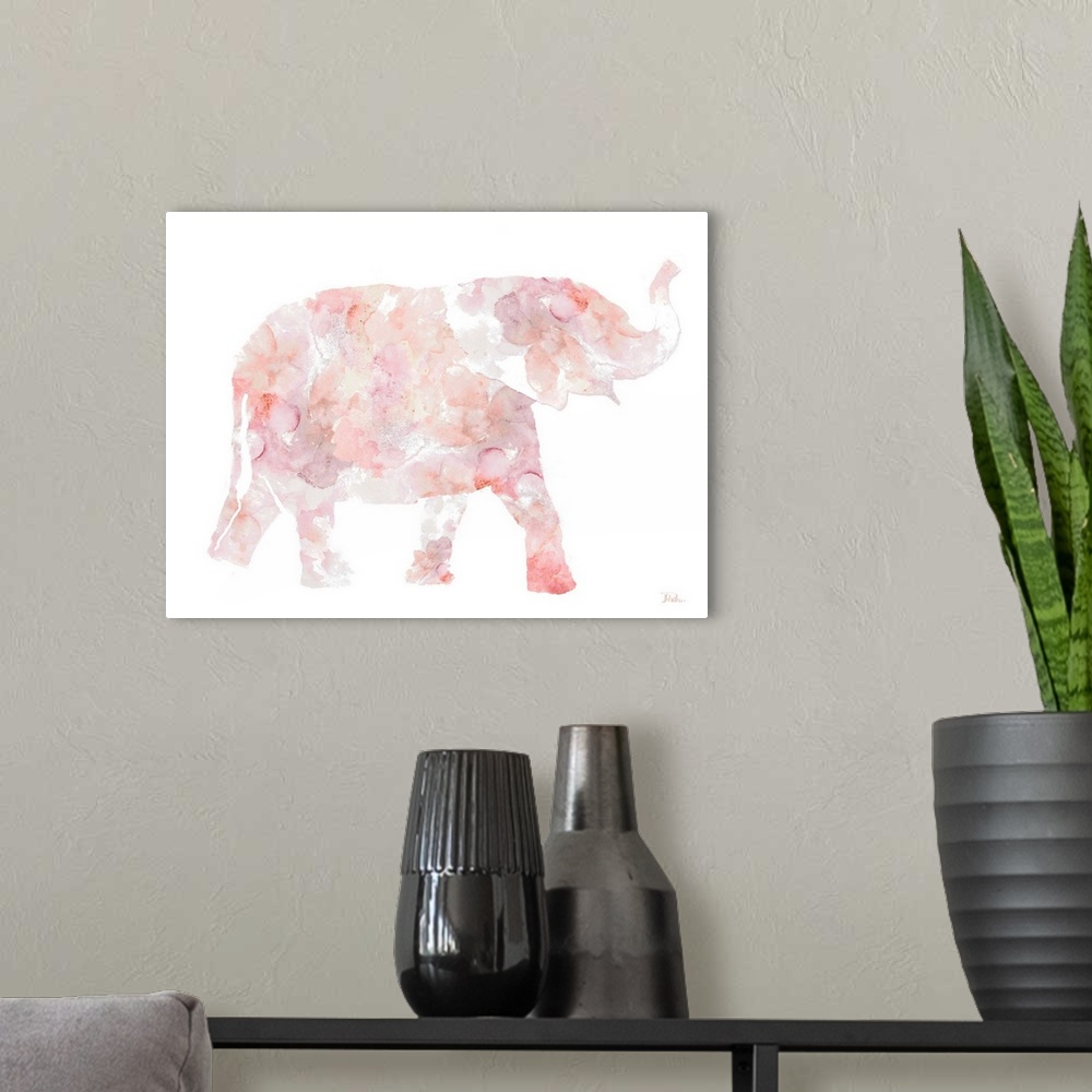 A modern room featuring Flowers In Elephant