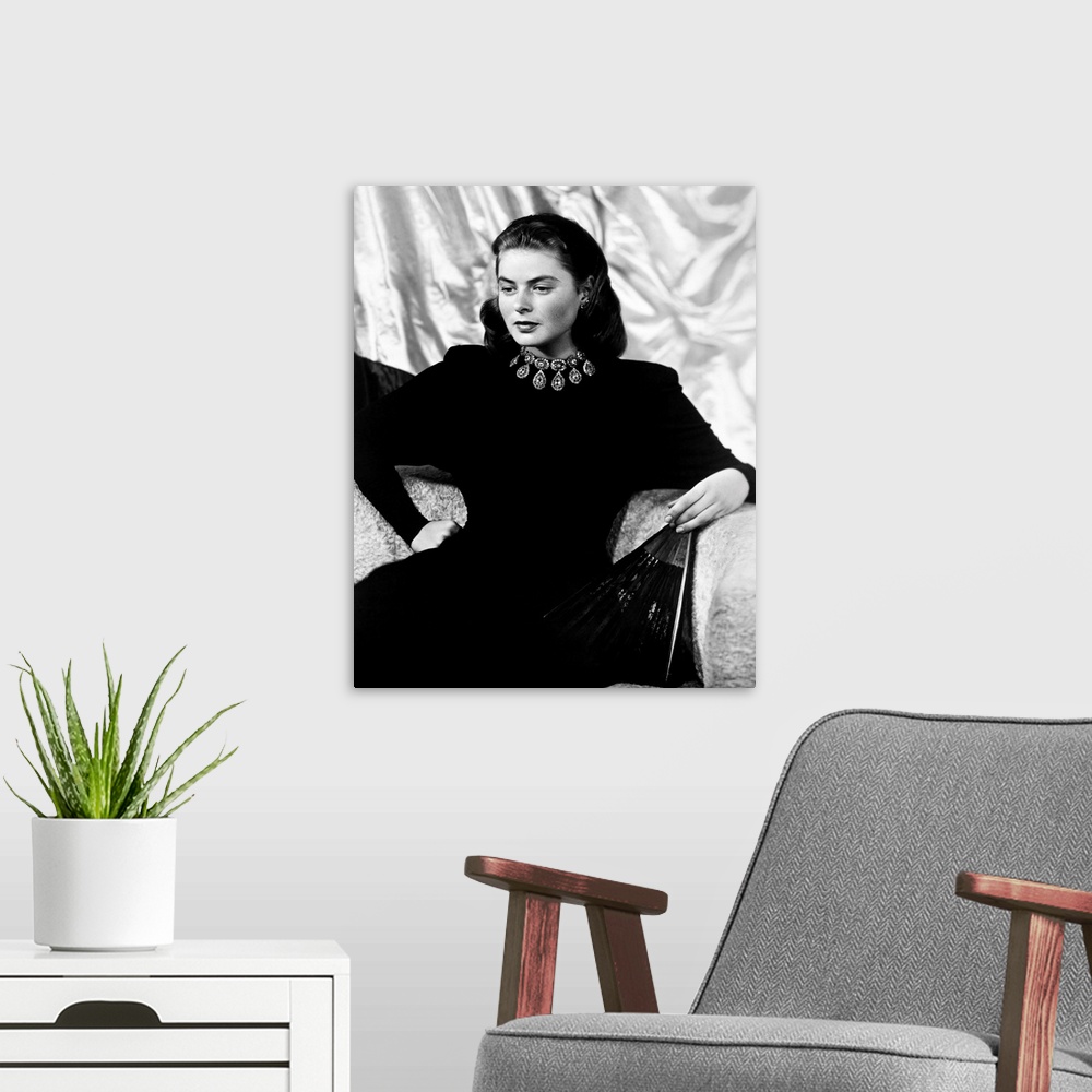 A modern room featuring Swedish actress. Photographed in 1946.