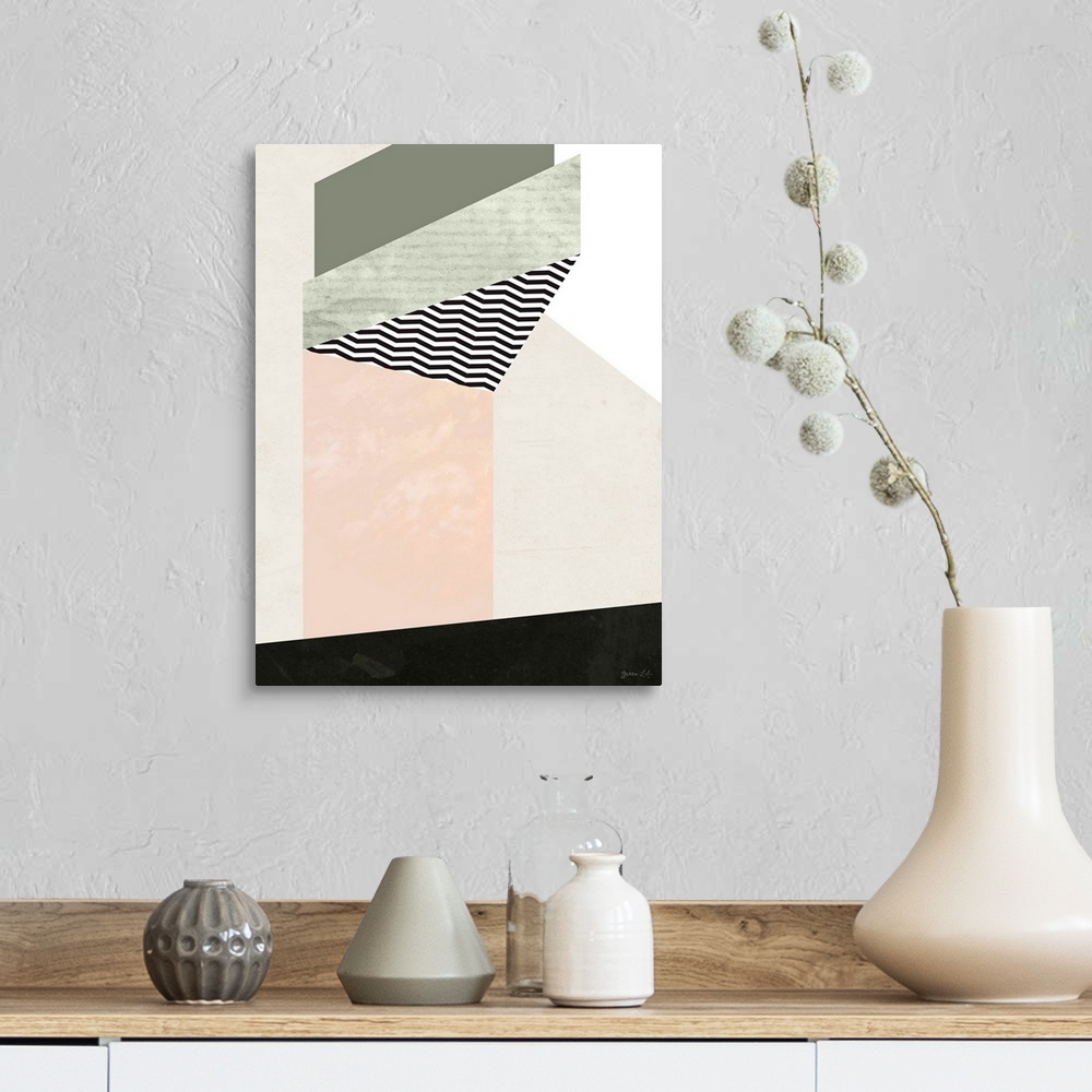 A farmhouse room featuring Geometric abstract painting of shapes in black, beige, and pale pink.