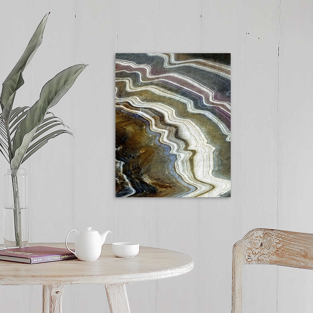 A farmhouse room featuring Abstract painting resembling a close up of mineral agate layers.